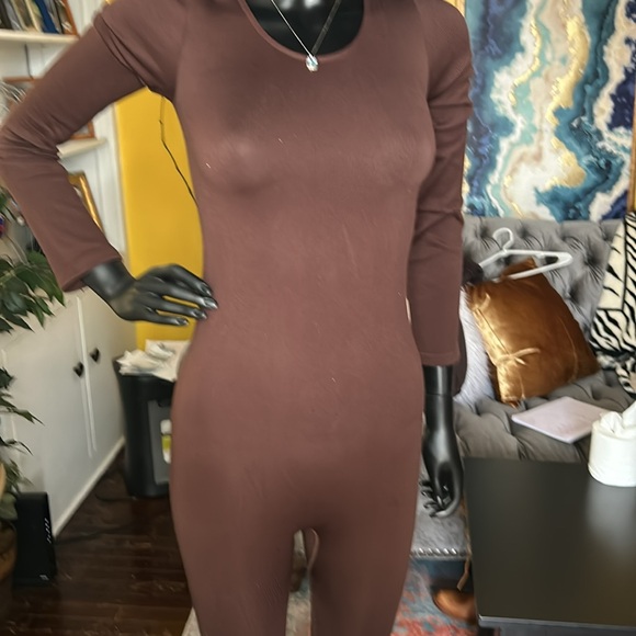 Elegant Brown Long Sleeve Bodysuit - Picture 5 of 7